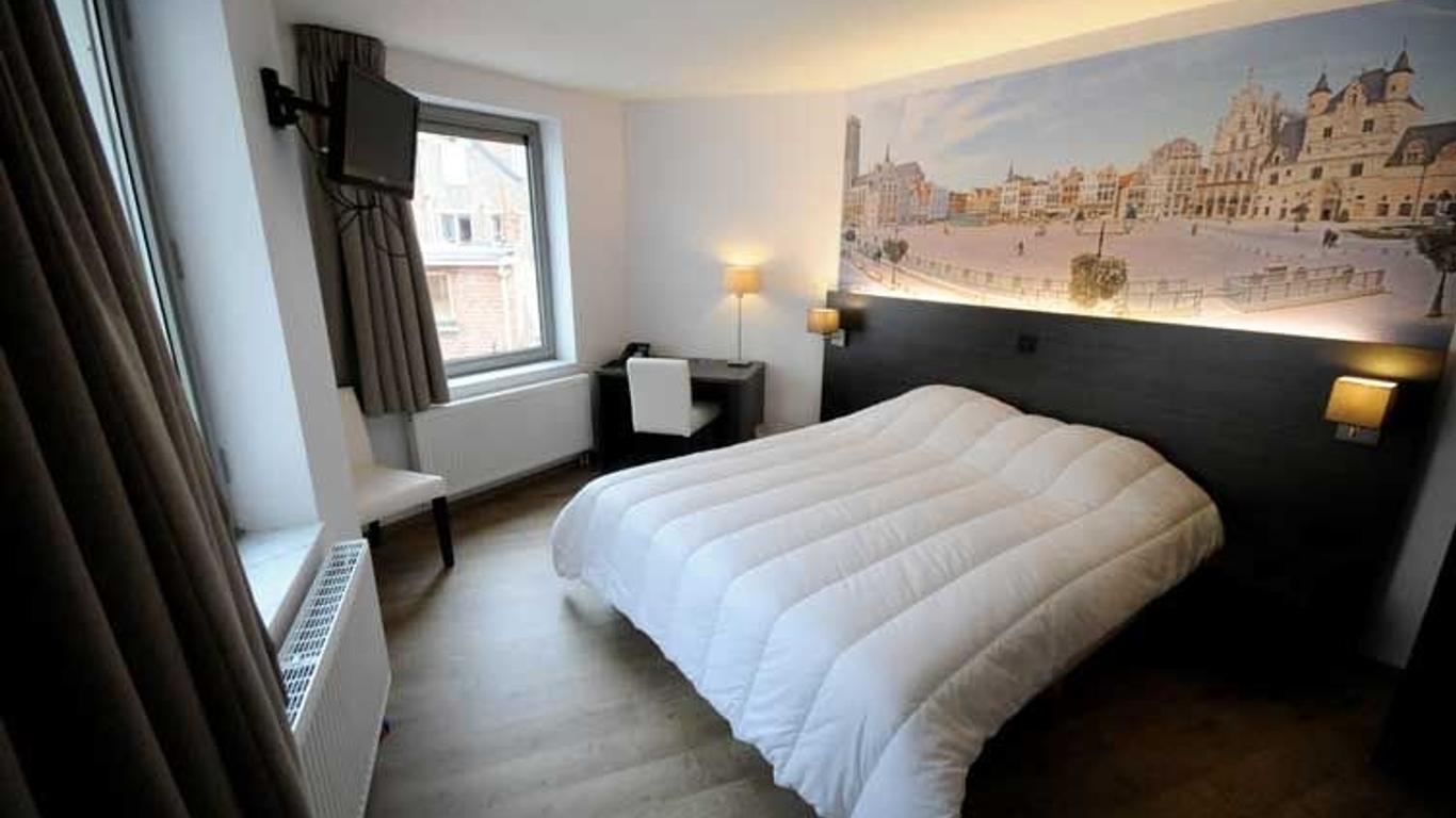 3 Paardekens - A City Centre Hotel