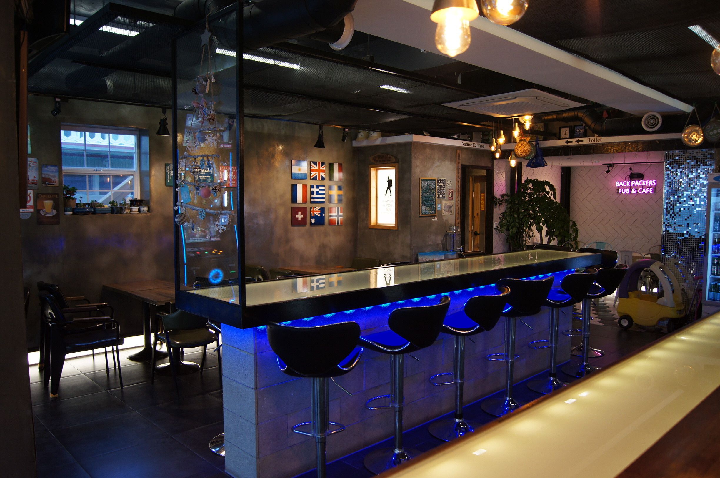 Bar