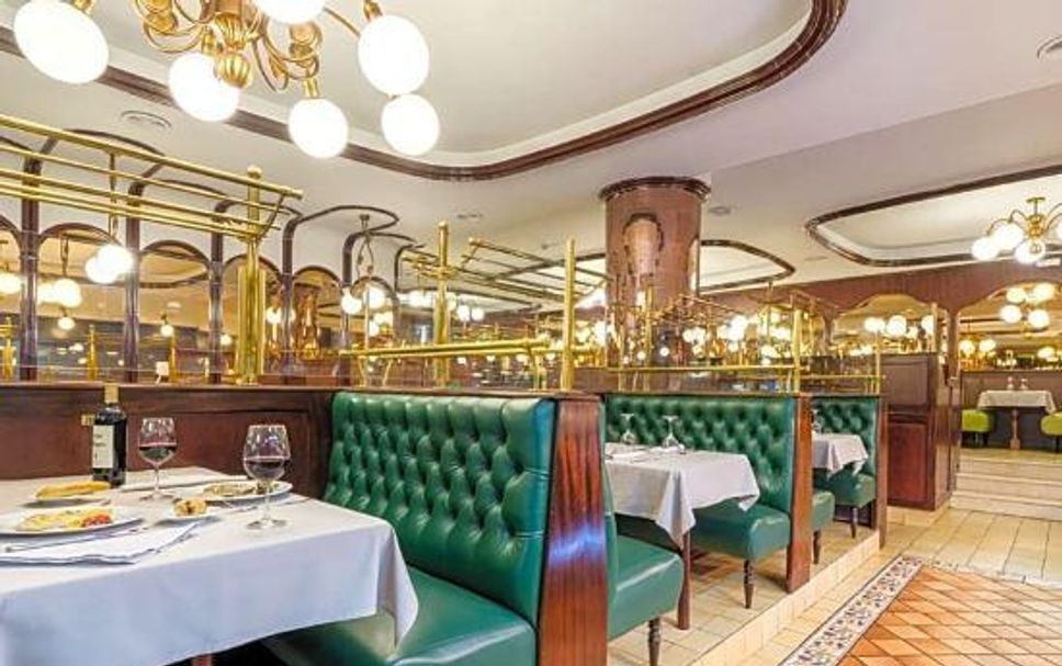 Restaurant Photo