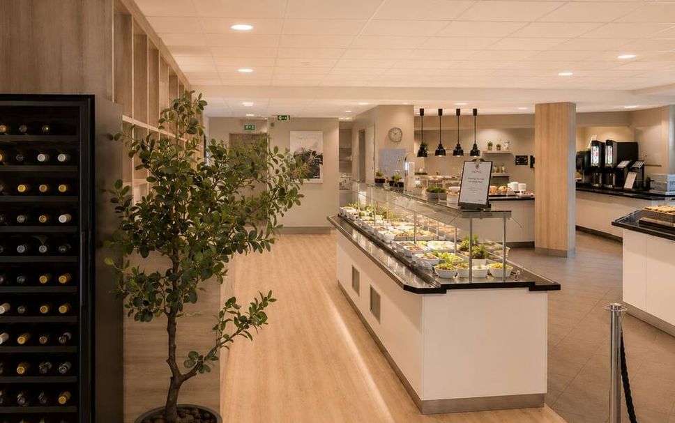 Buffet Photo