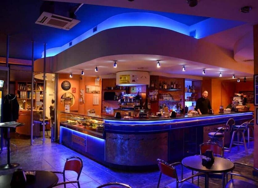 Bar Photo