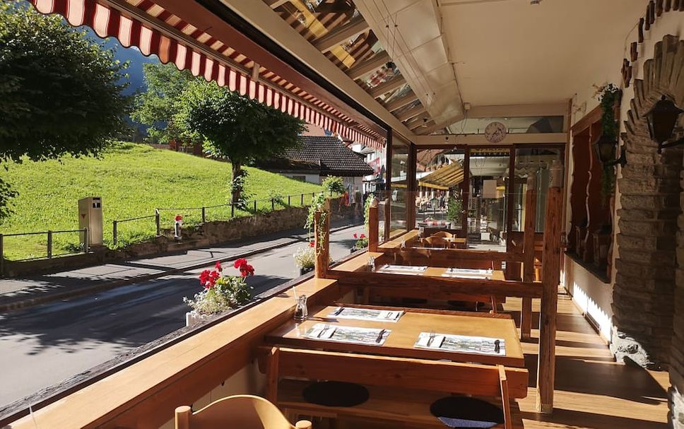 Restaurant Photo