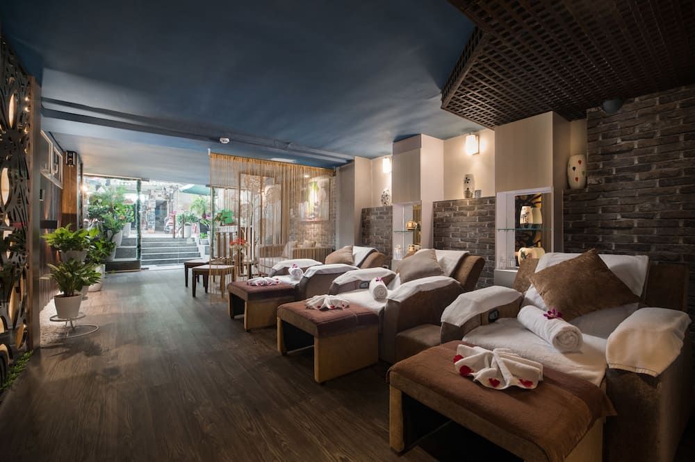 Salon