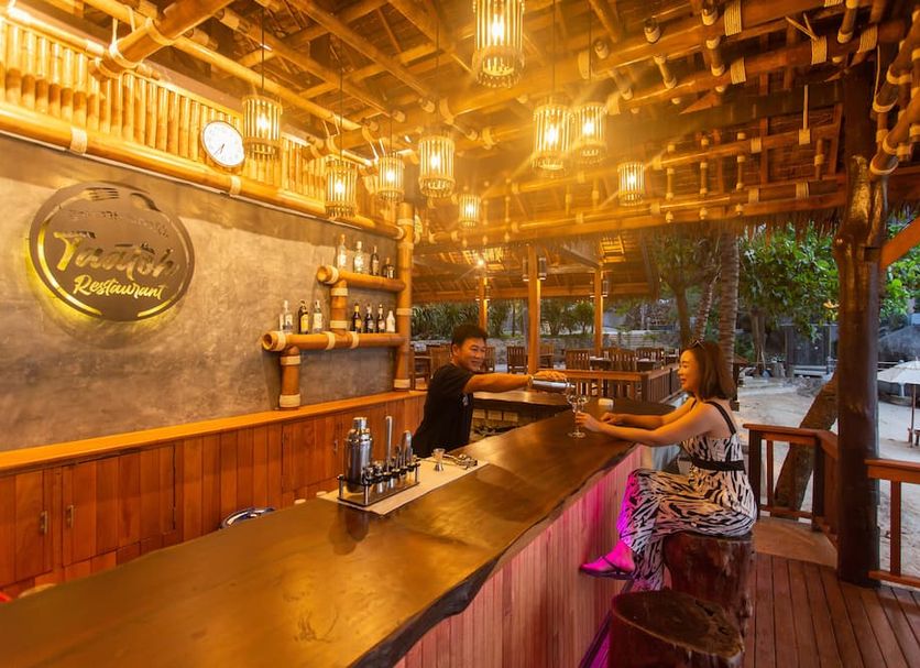 Bar Photo