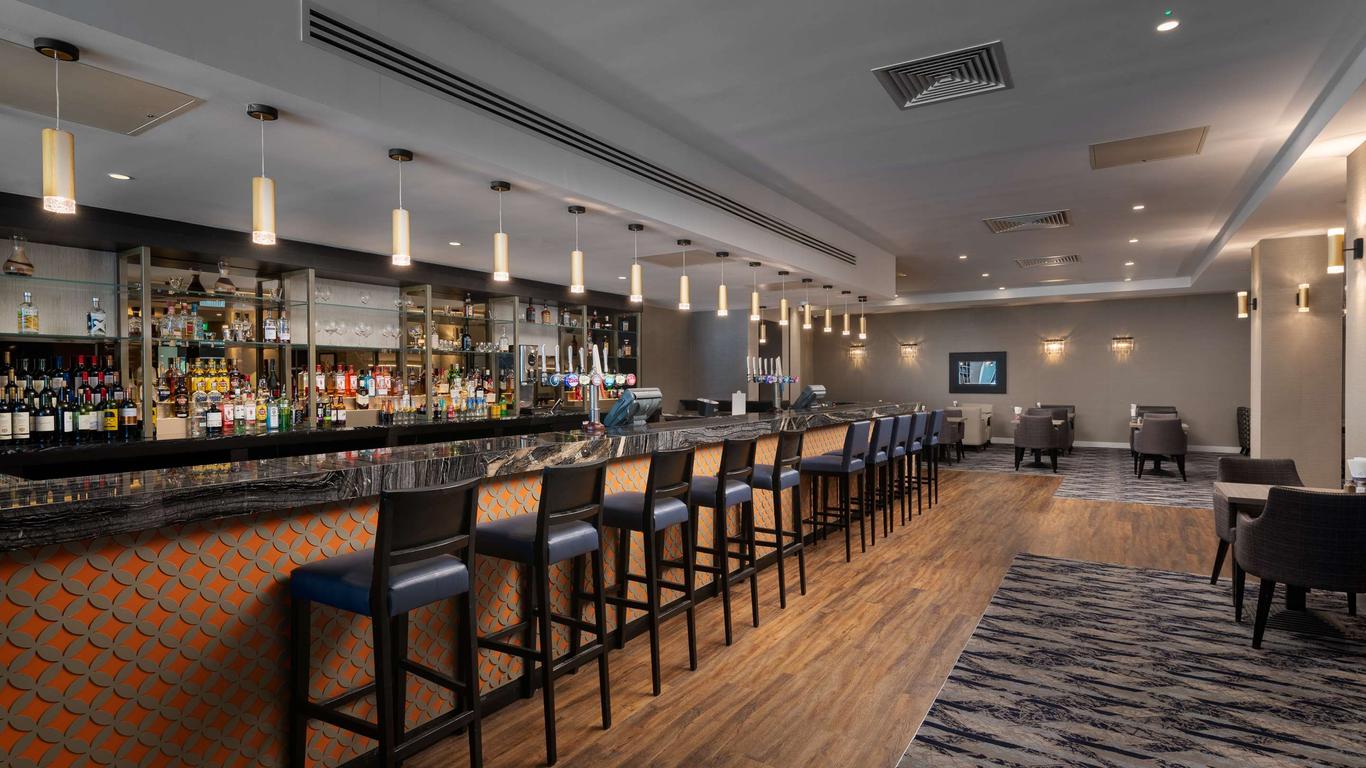 Hilton London Gatwick Airport