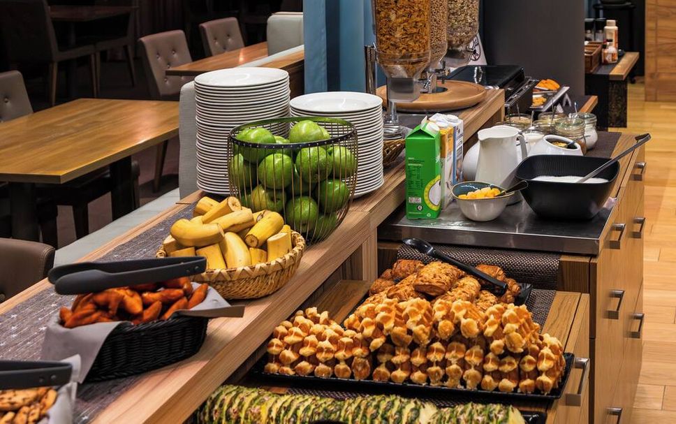 Buffet Photo