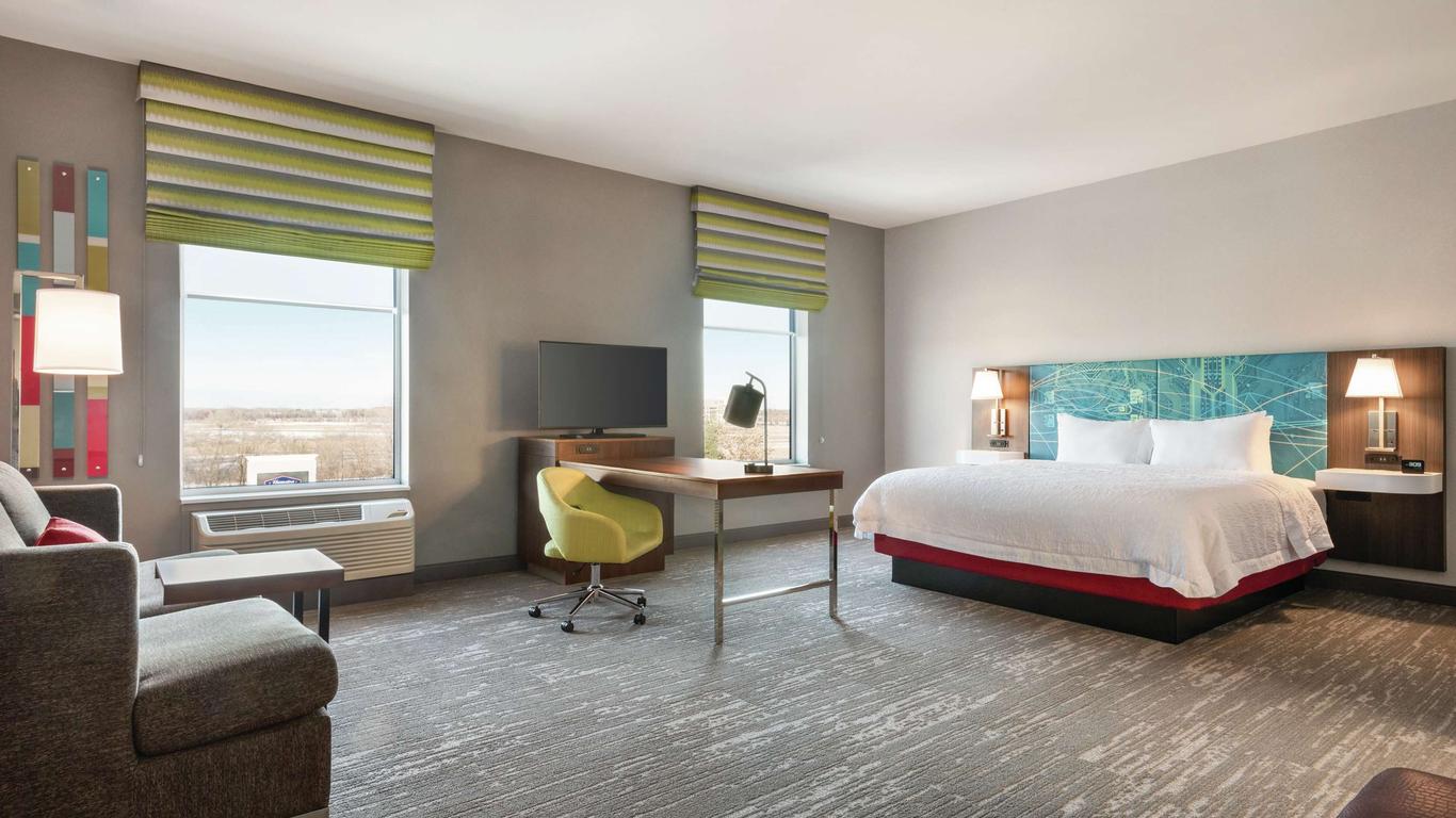 Hampton Inn - Brooklyn Park, MN