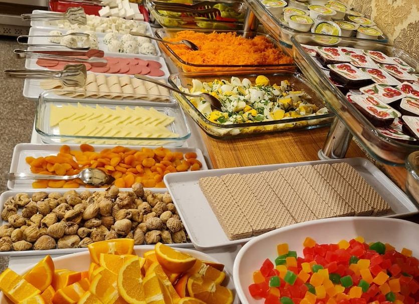Buffet Photo