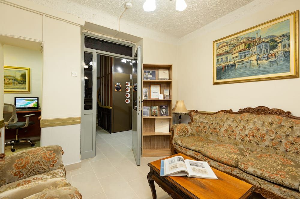 Salon