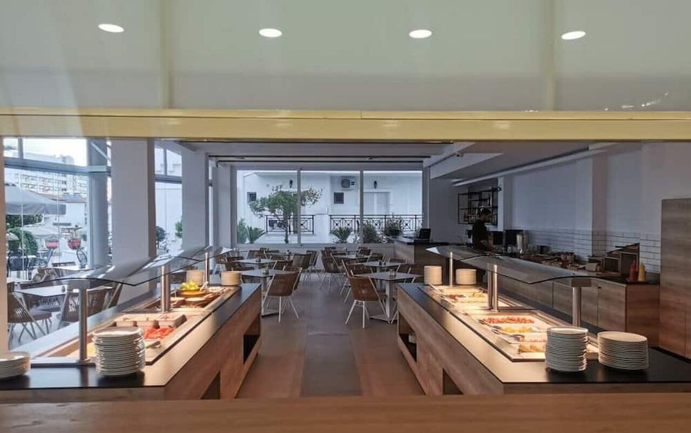 Buffet Photo