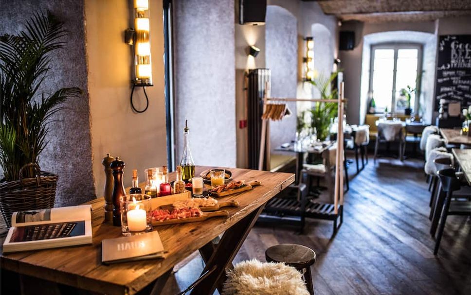 Restaurant Photo