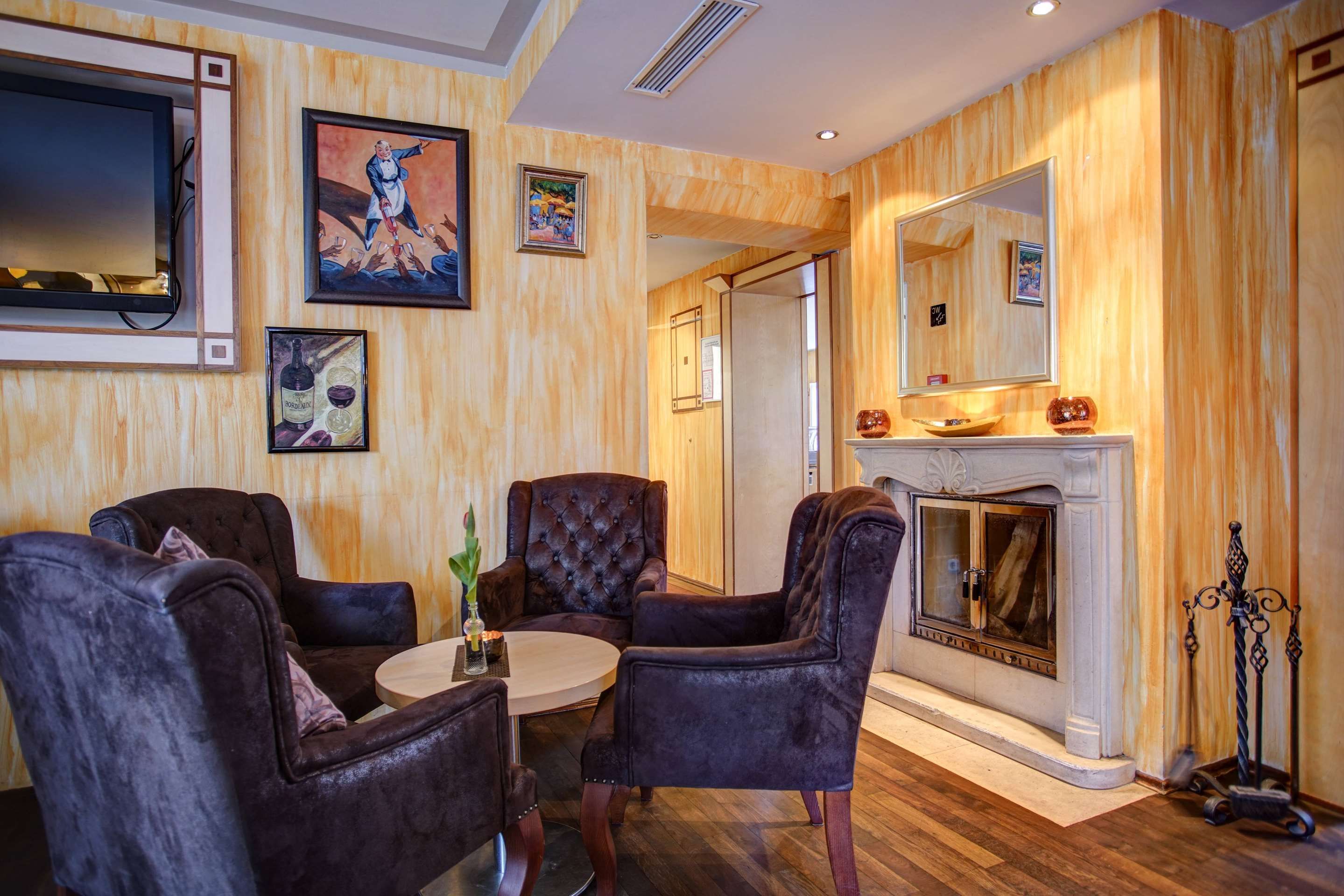 Salon