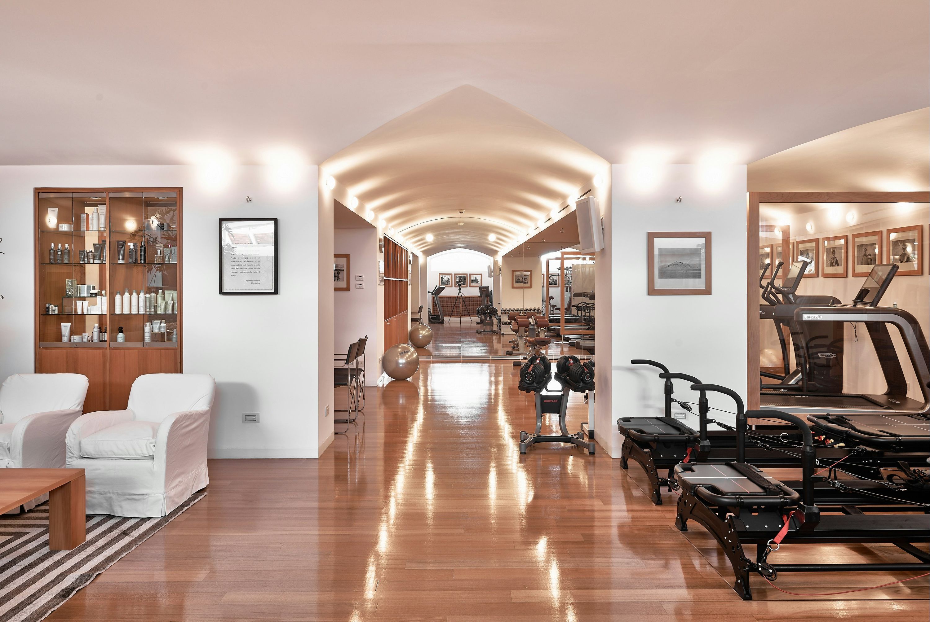 Salon