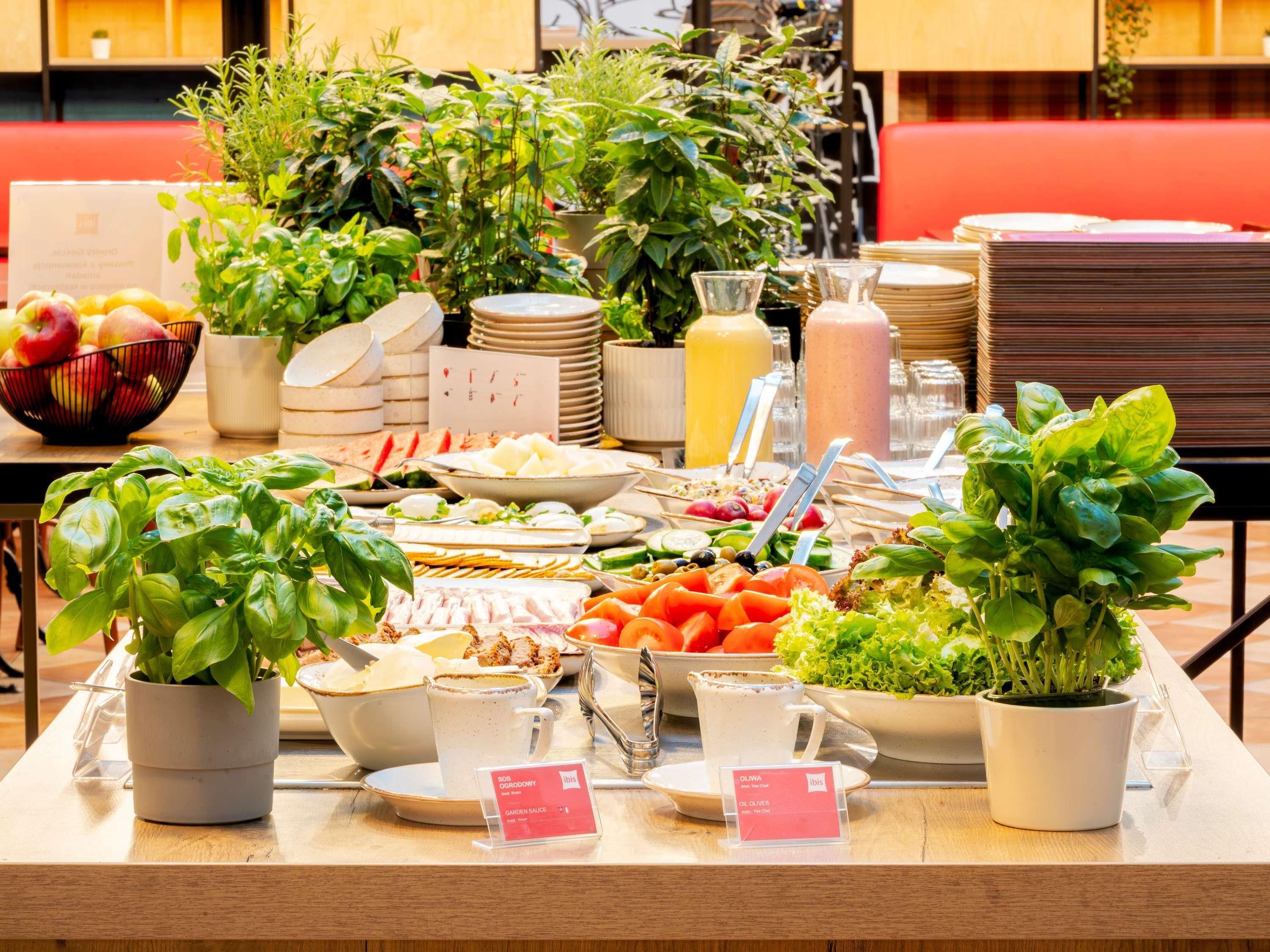 Buffet Photo