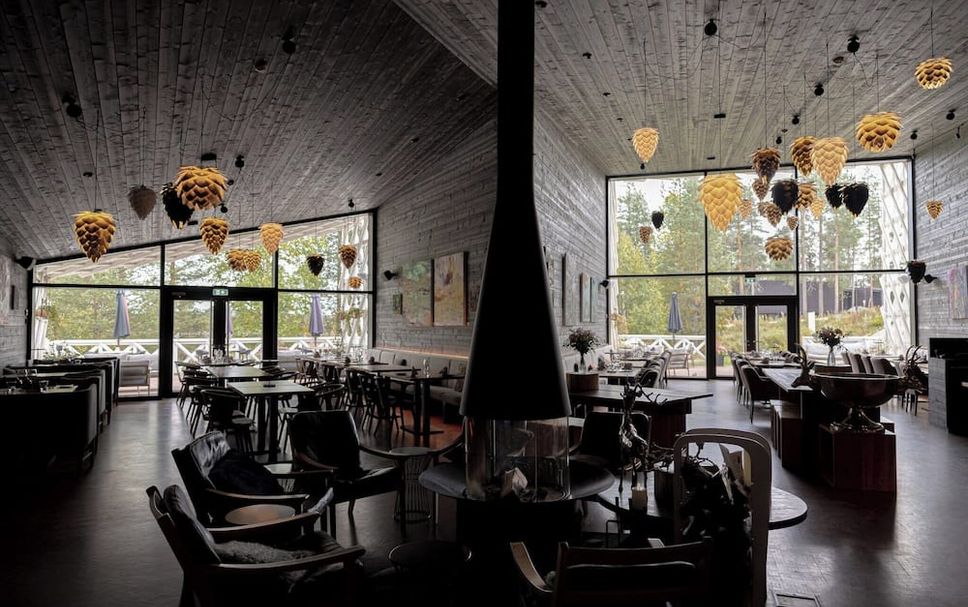 Restaurant Photo