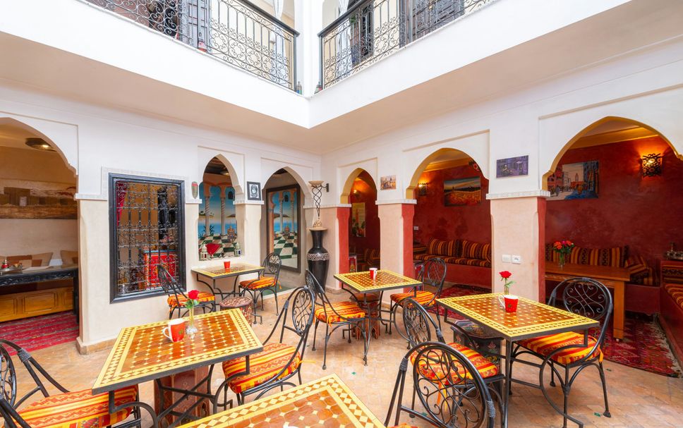 Restaurant Photo