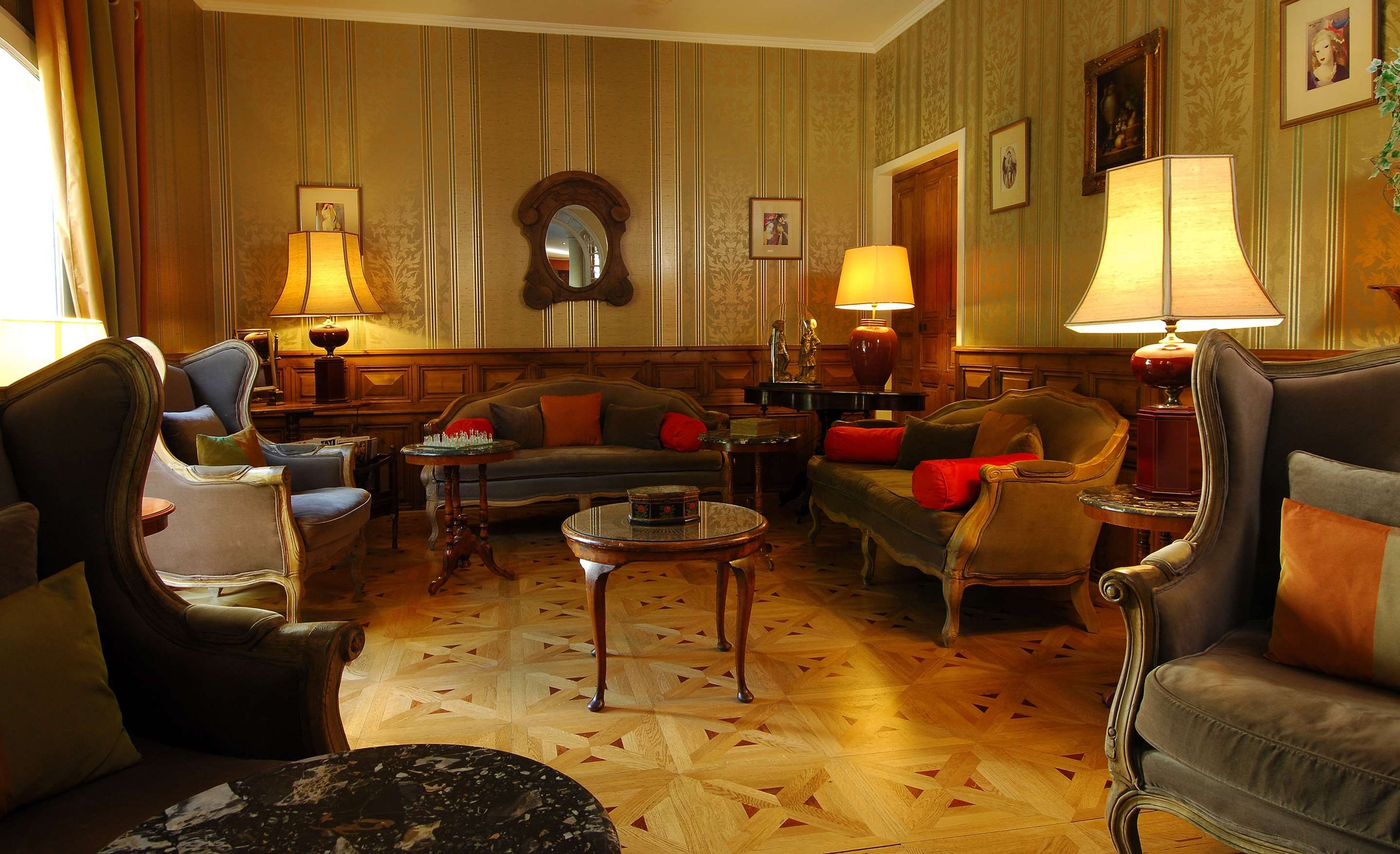 Salon