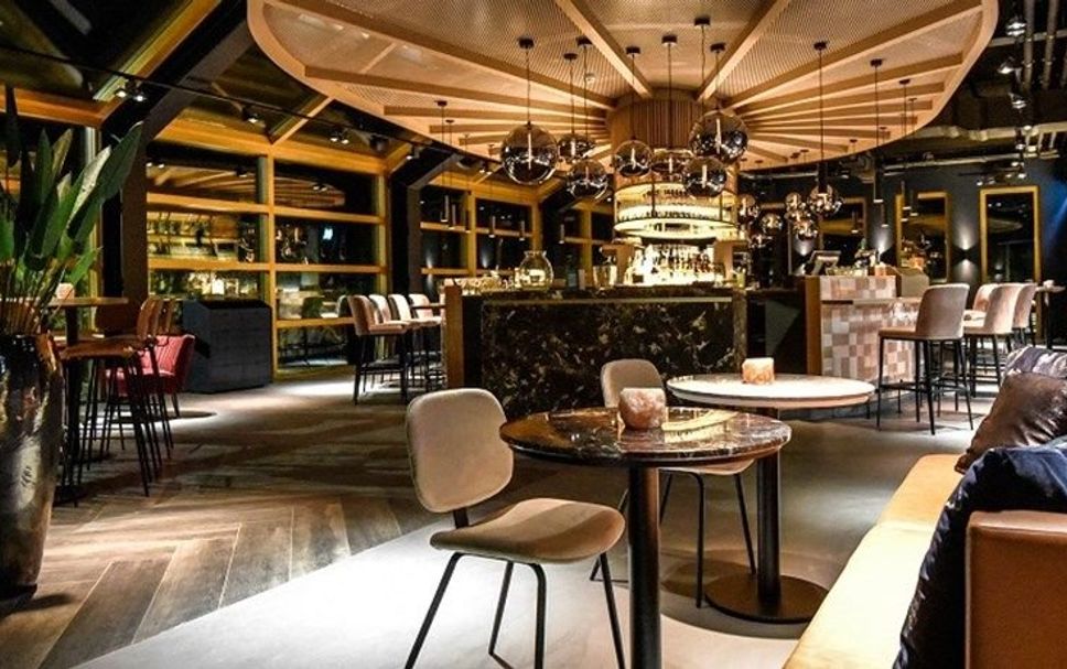 Bar Photo