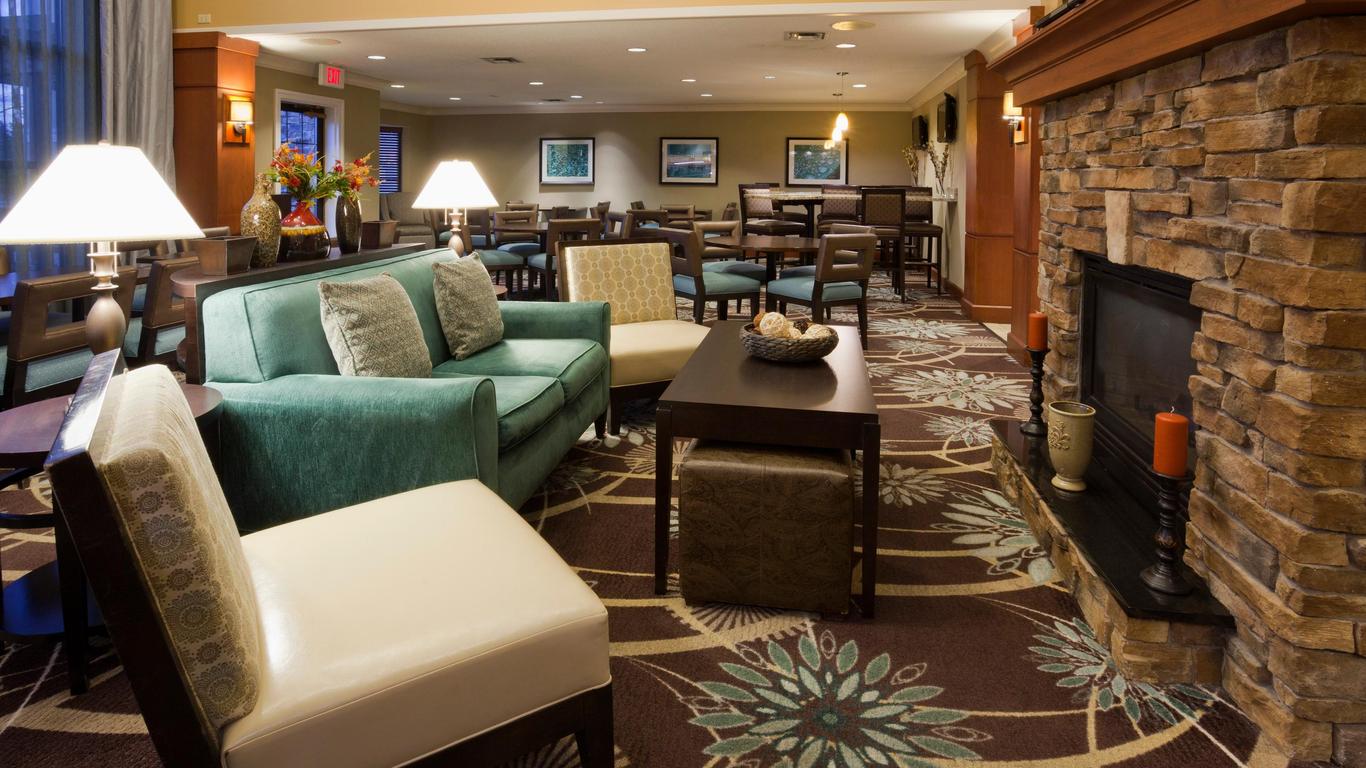 Staybridge Suites Eagan Airport South - Mall Area, An IHG Hotel