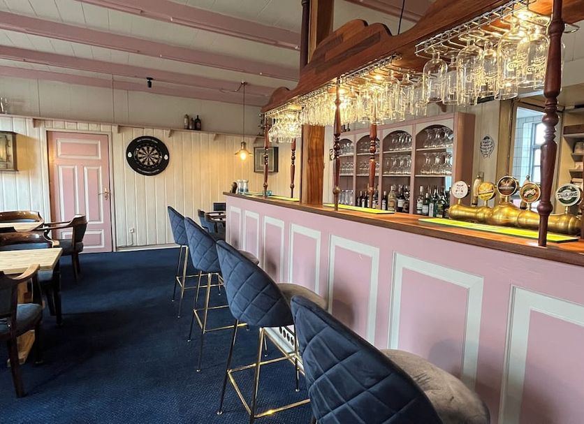 Bar Photo