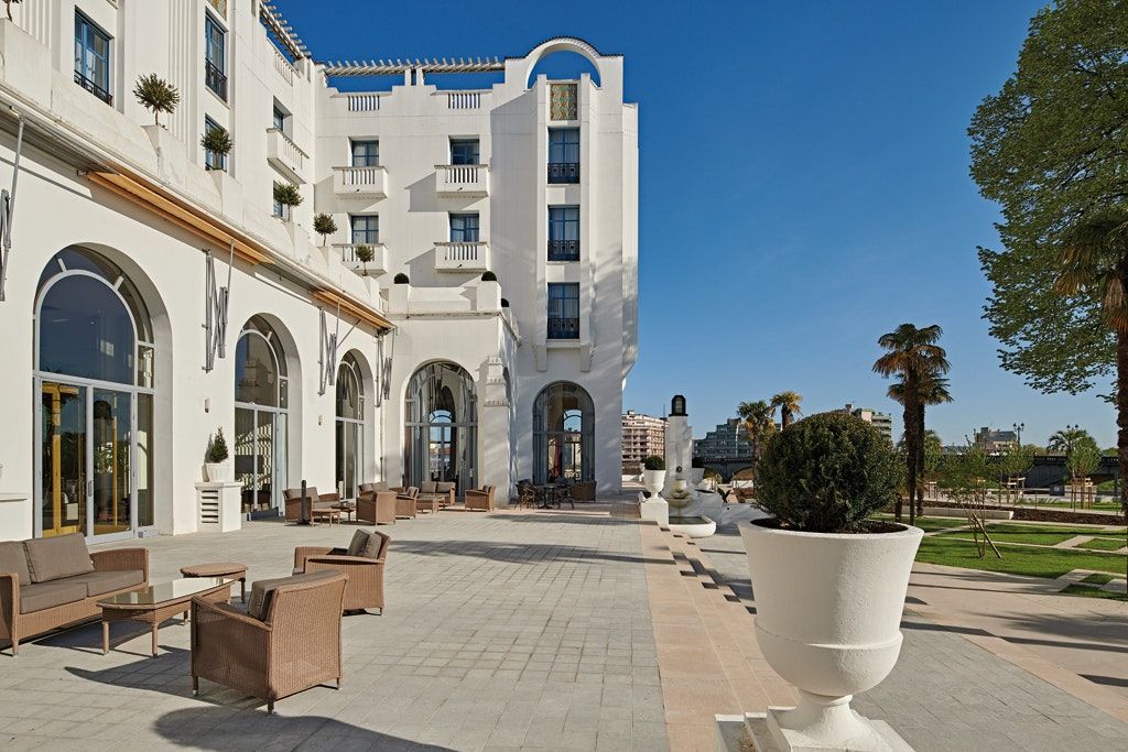 Bâtiment
