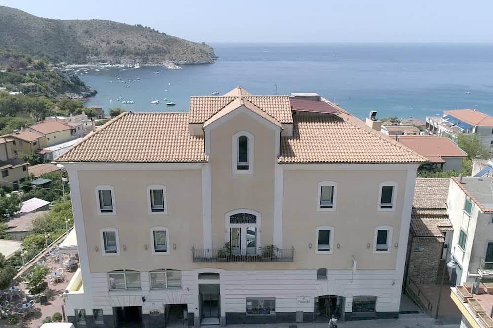 Bâtiment
