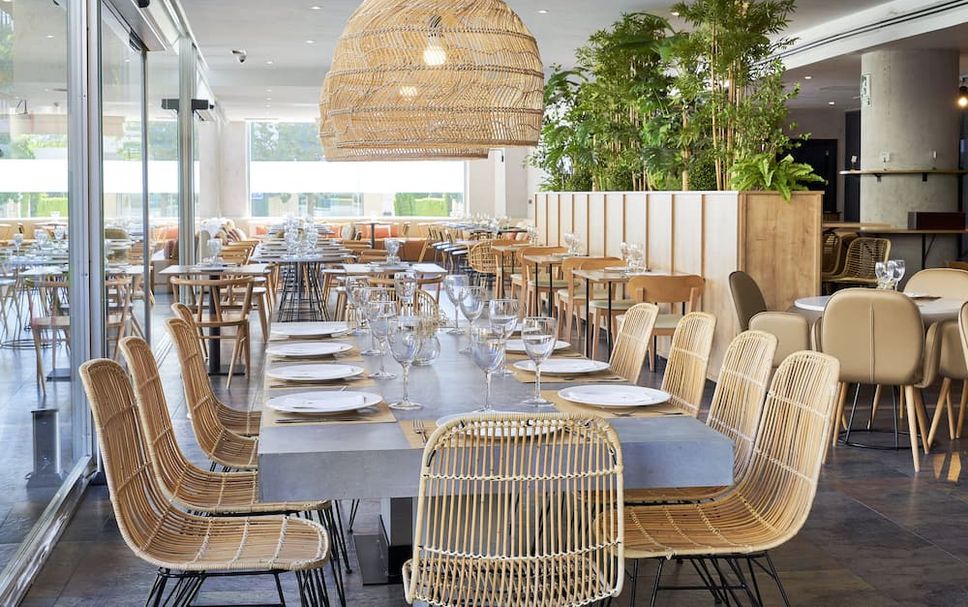 Restaurant Photo
