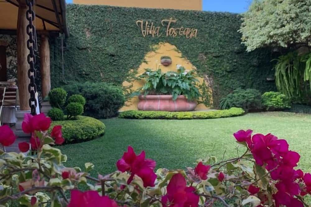Extérieur