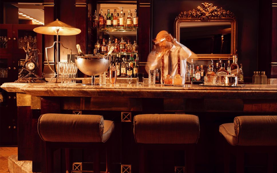 Bar Photo