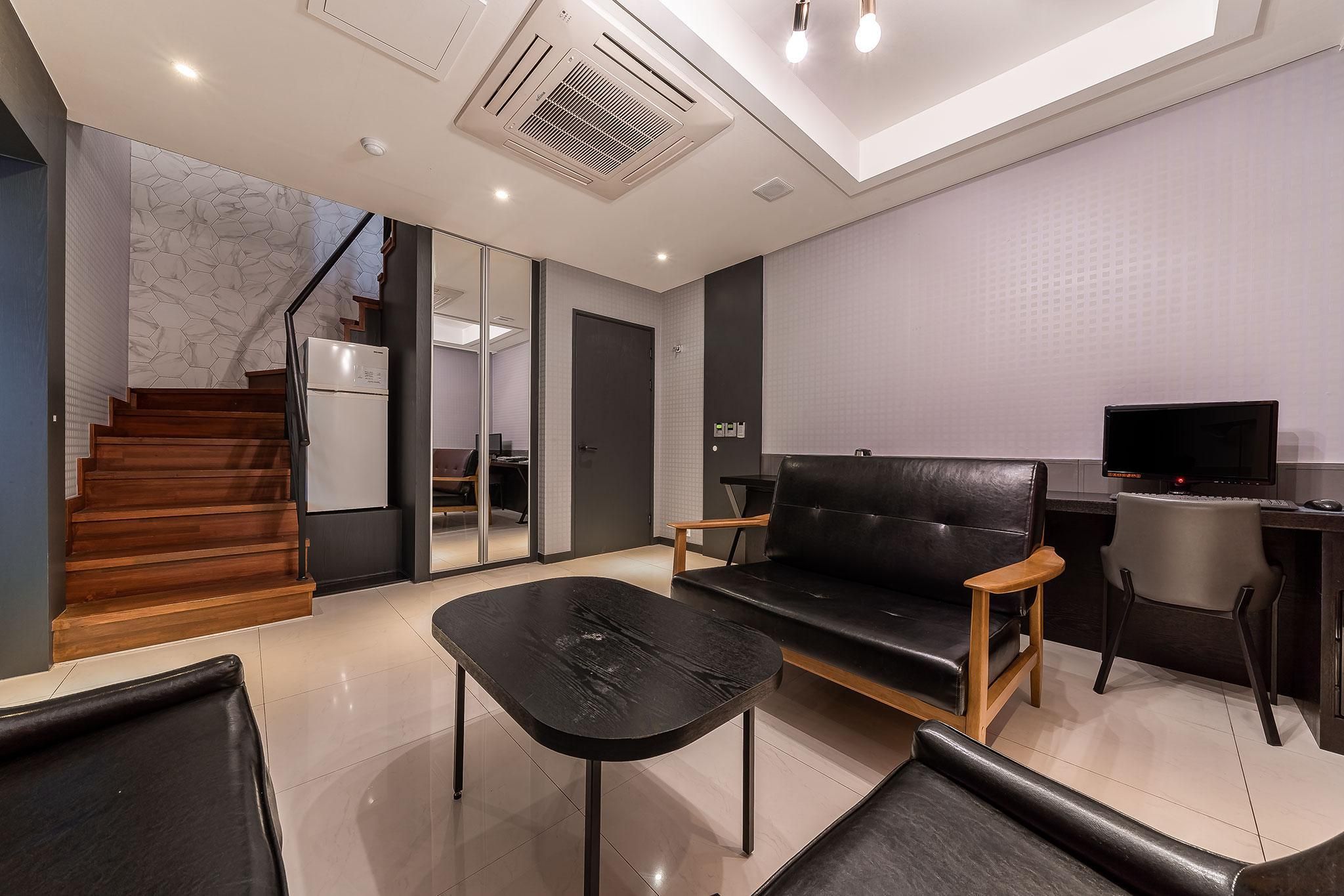 Salon
