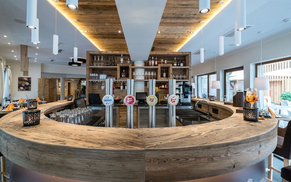 Bar Photo