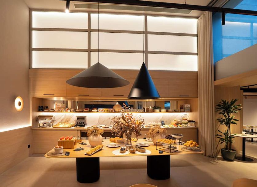 Buffet Photo