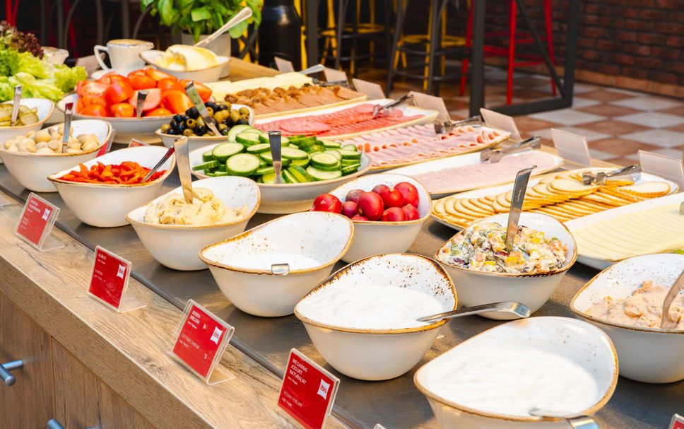Buffet Photo