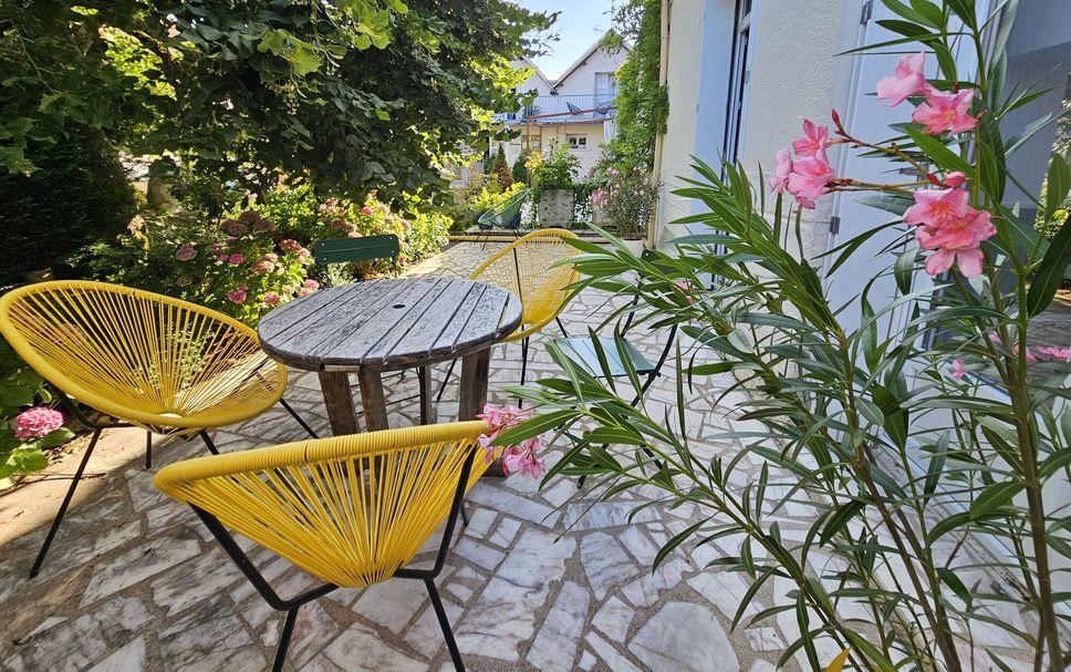 Patio Photo