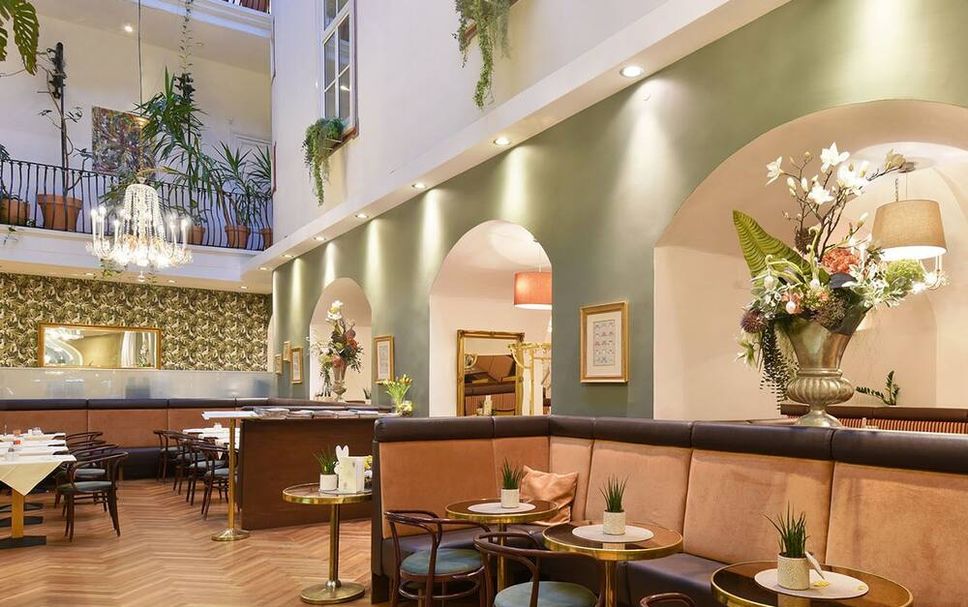 Restaurant Photo
