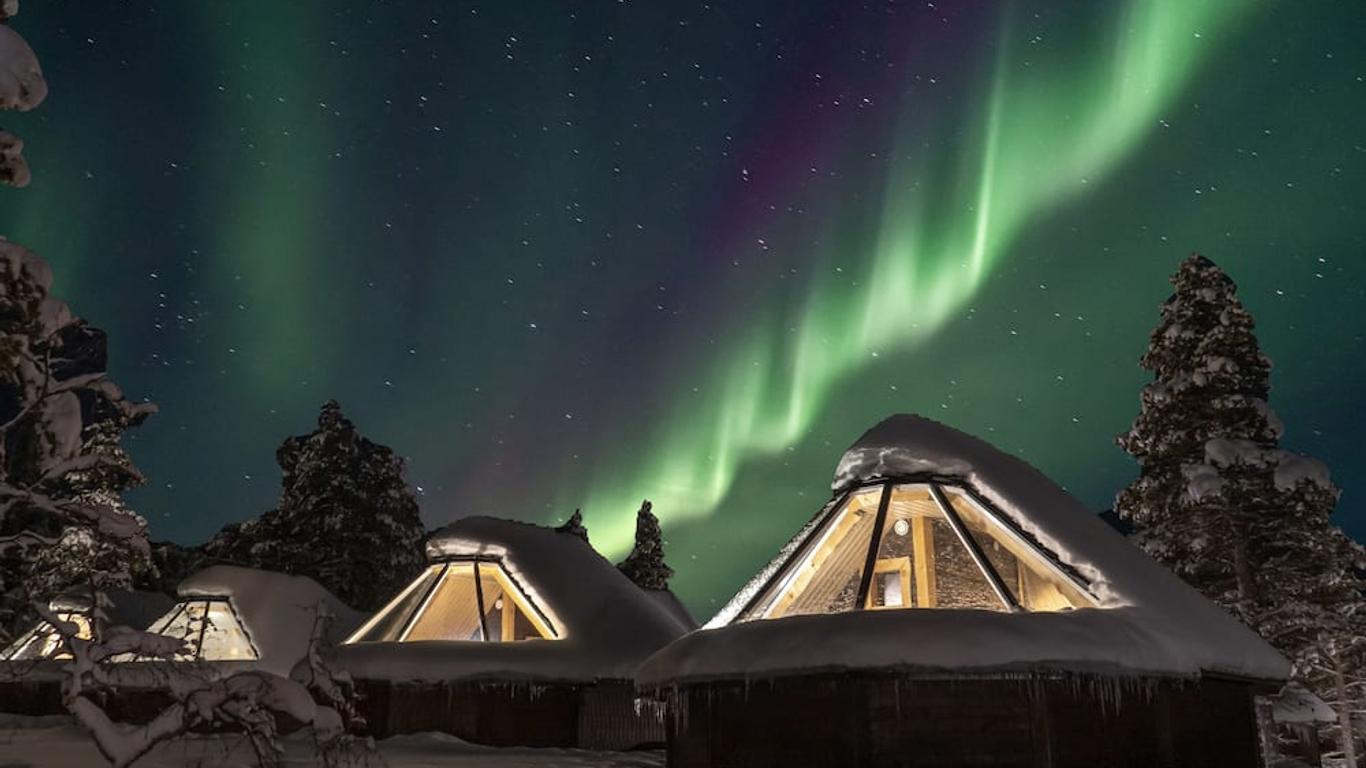Wilderness Hotel Muotka & Igloos