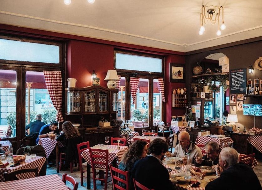 Restaurant Photo