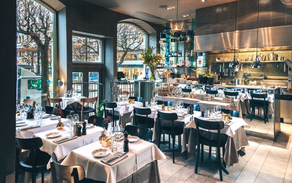 Restaurant Photo