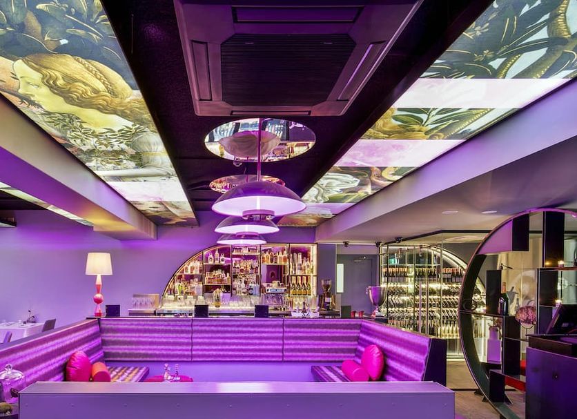 Bar Photo