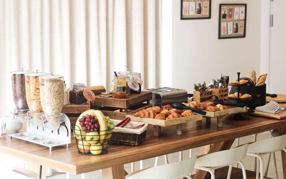 Buffet Photo