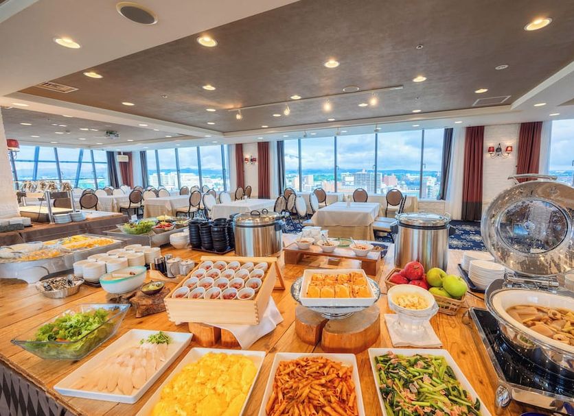 Buffet Photo