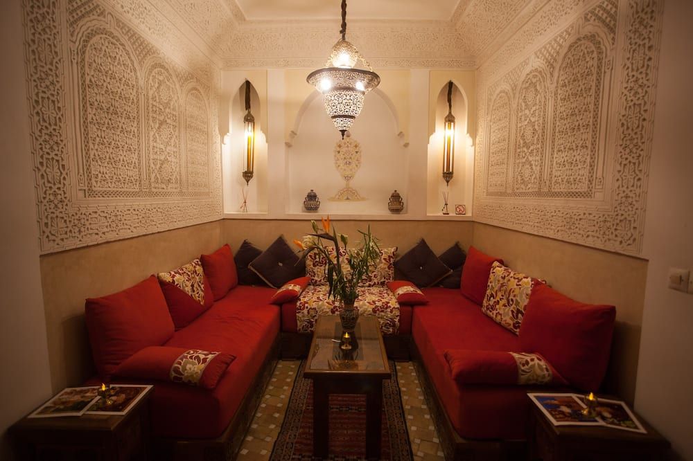 Salon