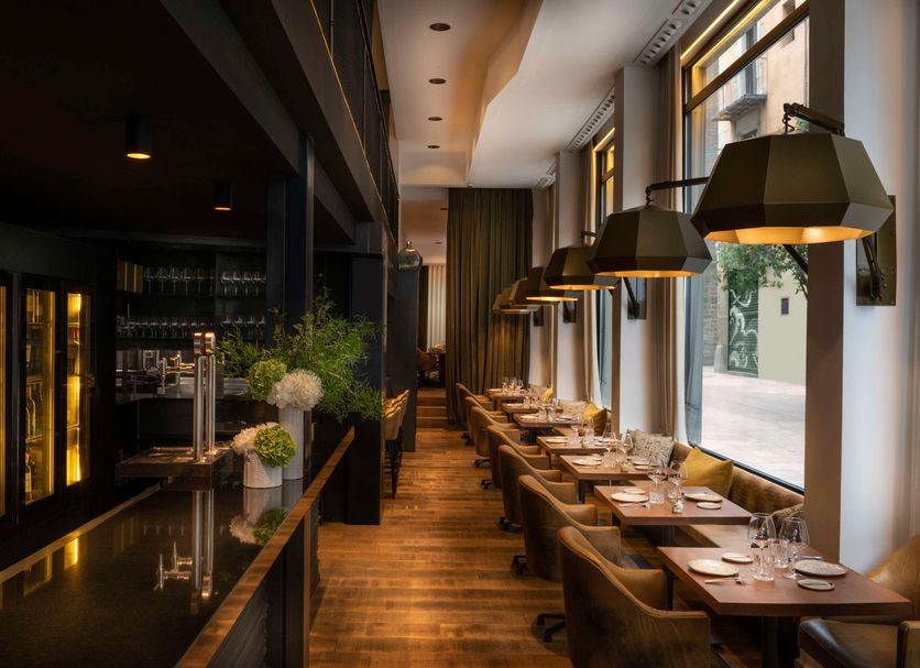 Restaurant Photo