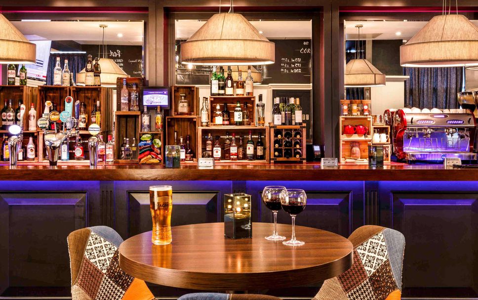 Bar Photo