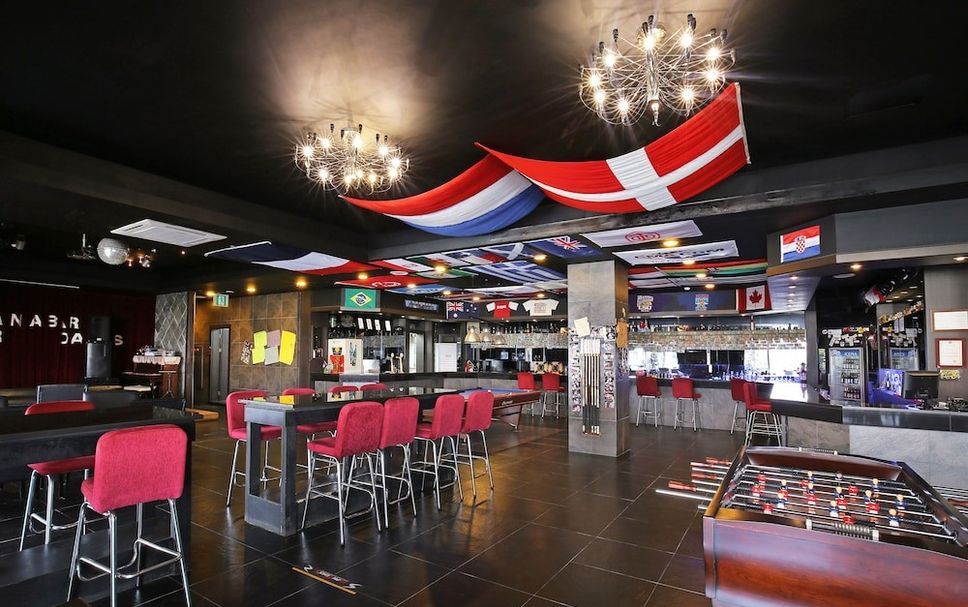 Bar Photo