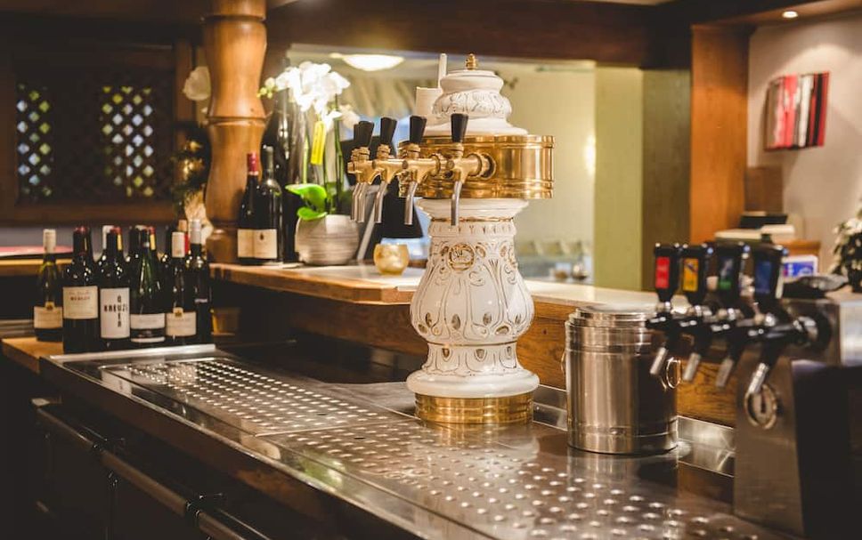 Bar Photo