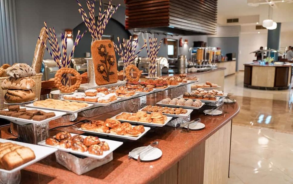 Buffet Photo