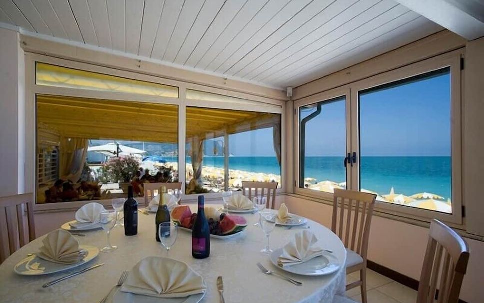 Salle à manger Photo