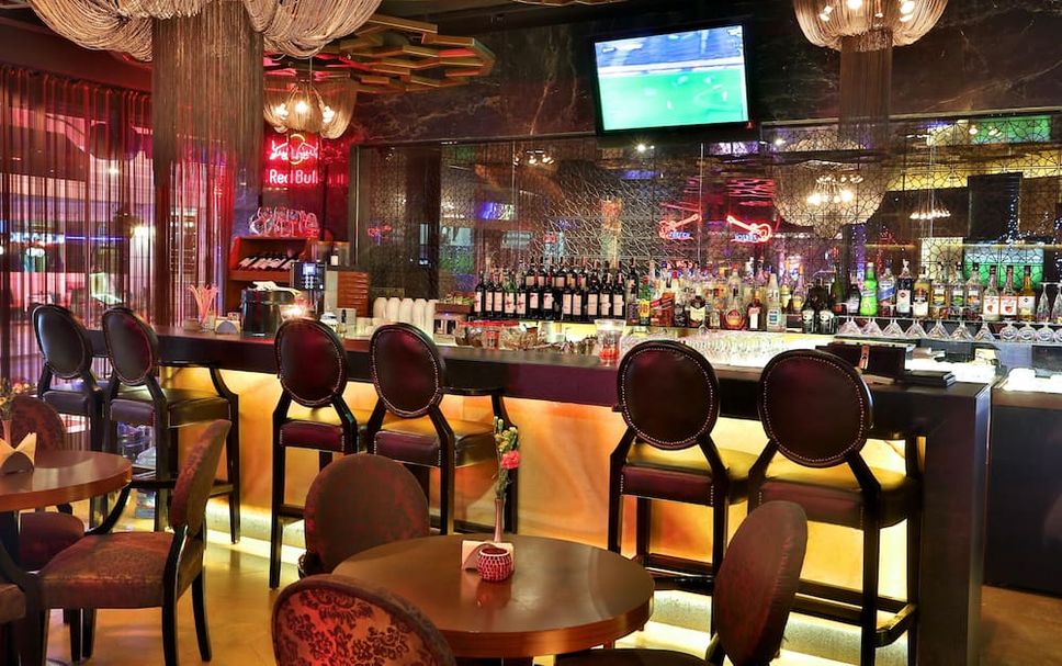 Bar Photo