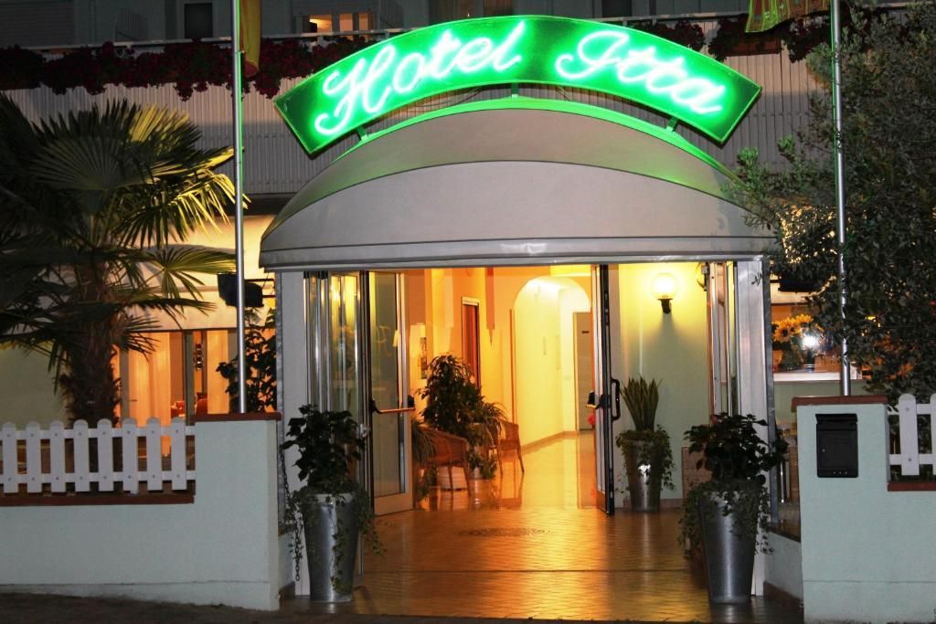 Entrée de l’hôtel